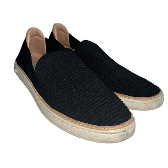 UGG Sammy Chevron Slip On Shoes Womens US 8 Black Knit Rubber Sole S/N 1102560 - Picture 1 of 9